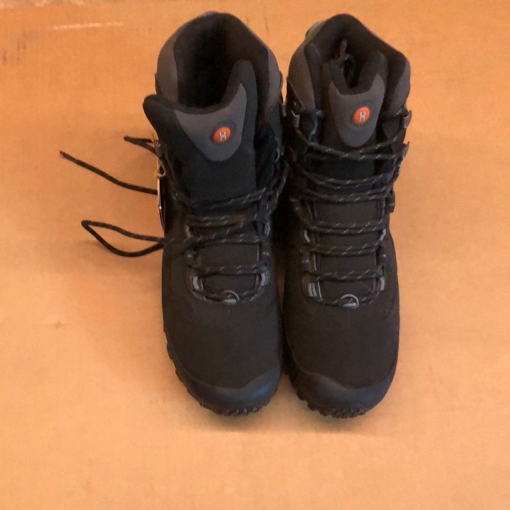 NWT!! Xpeti x warm hiking boots